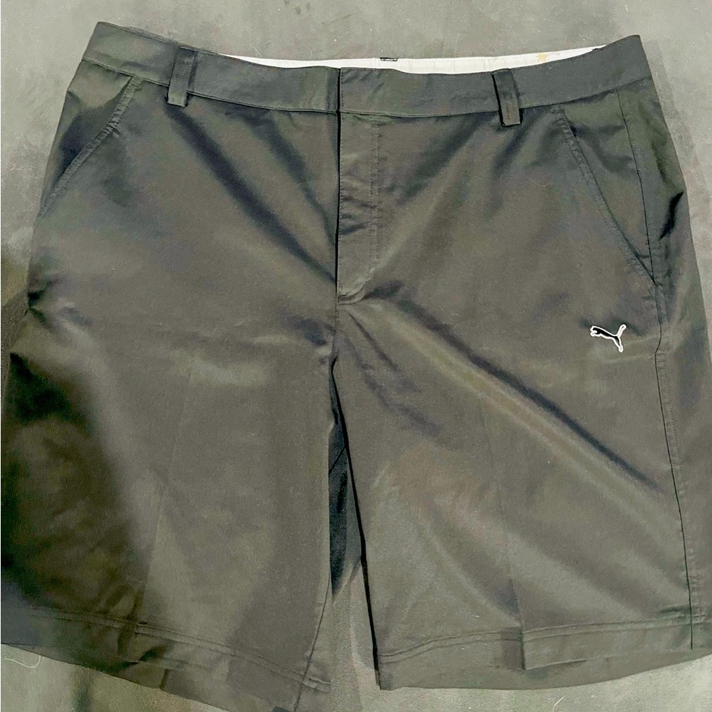 Black Puma Golf Shorts size 40